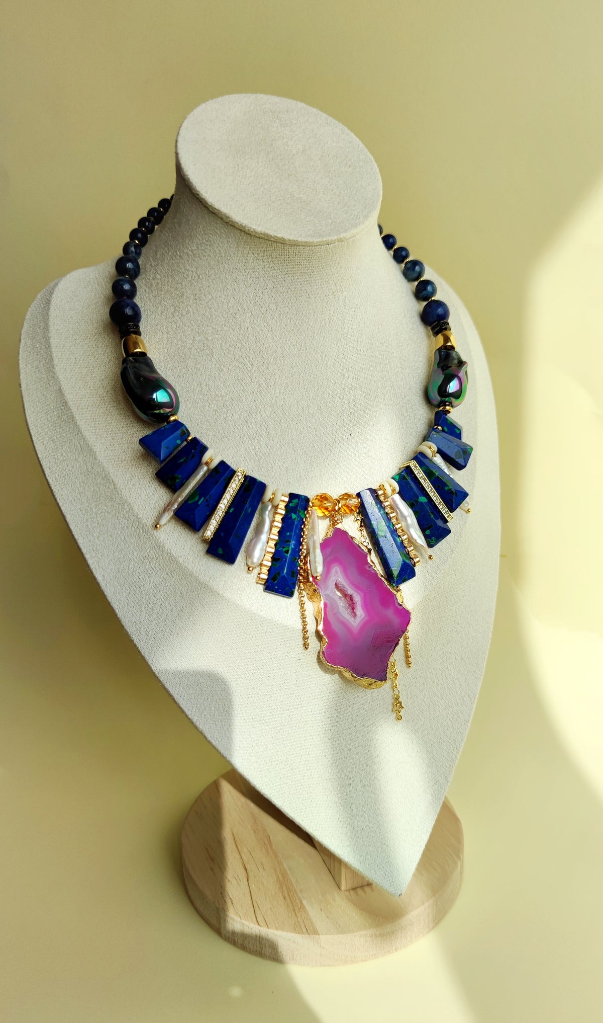 Collar artesanal para mujer
