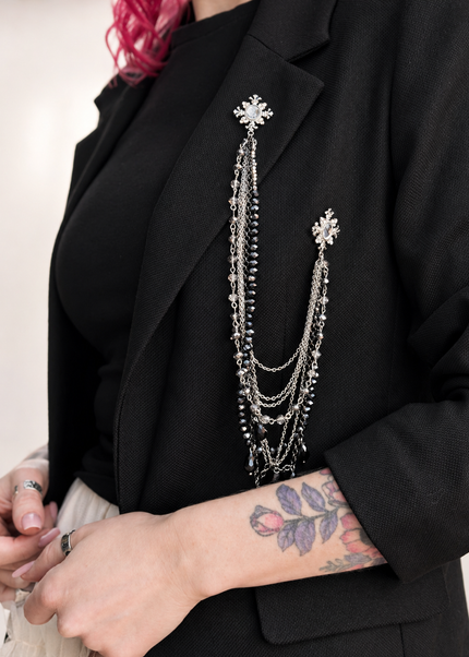 Double Pin Brooch “Reina”