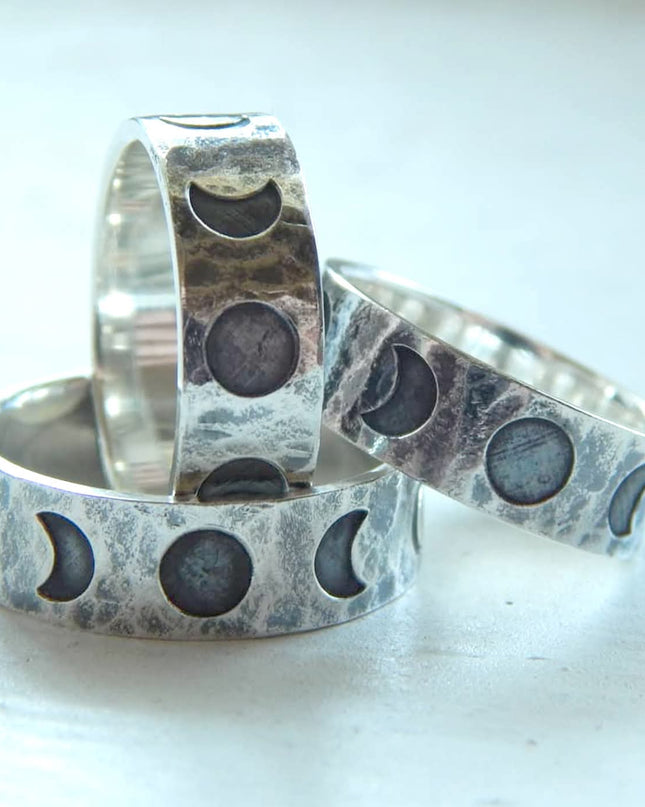 Silver ring Moon
