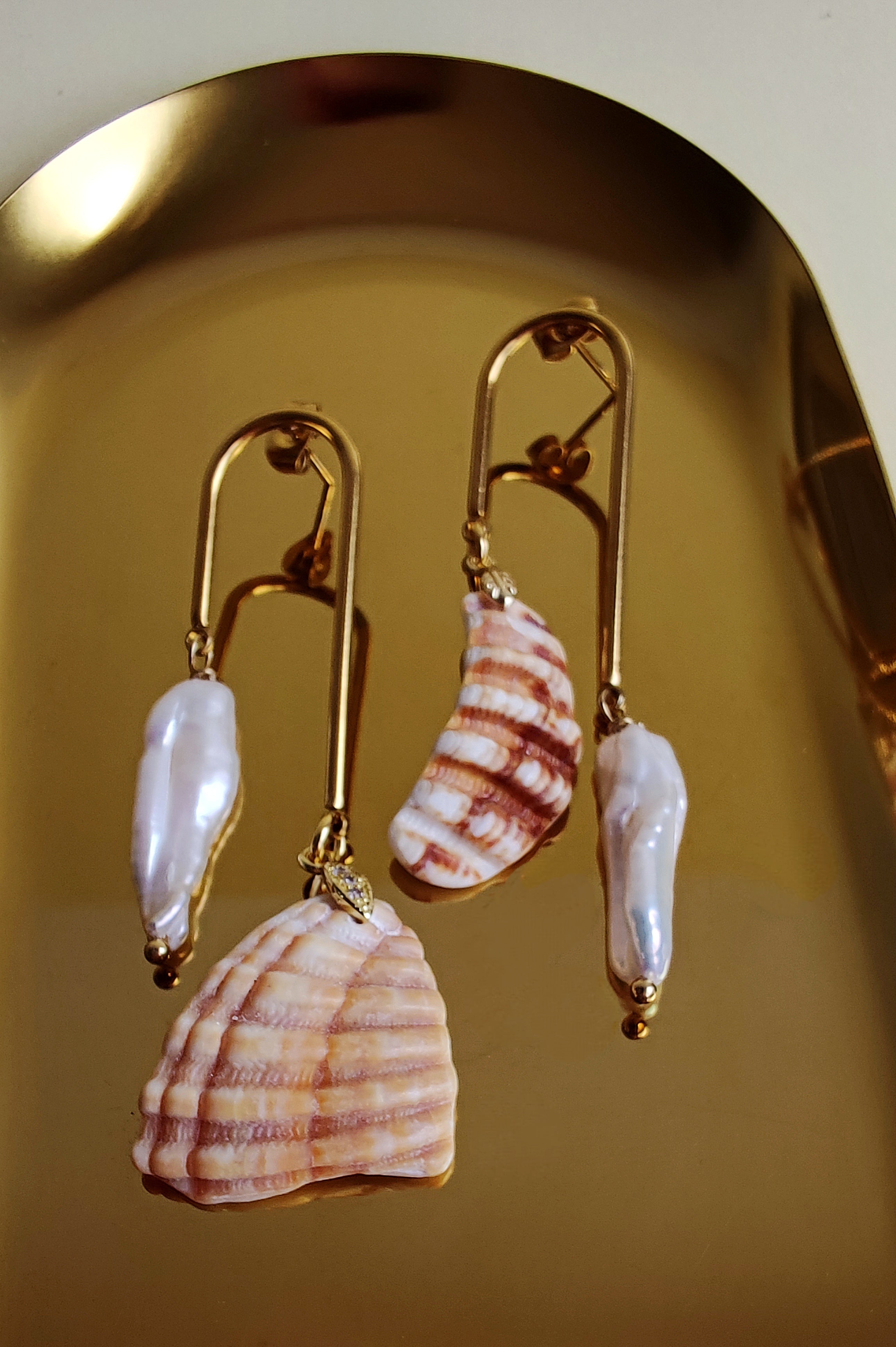 Asymmetrical earrings