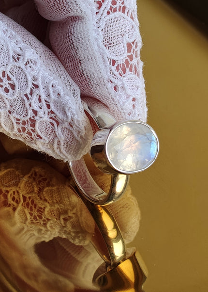Ring Moonstone