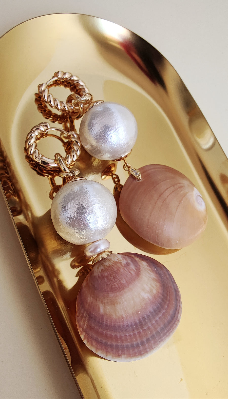 Shells and Pearls
