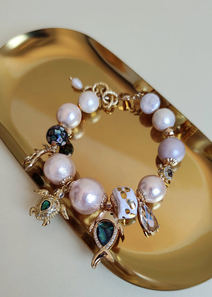 Charm bracelet