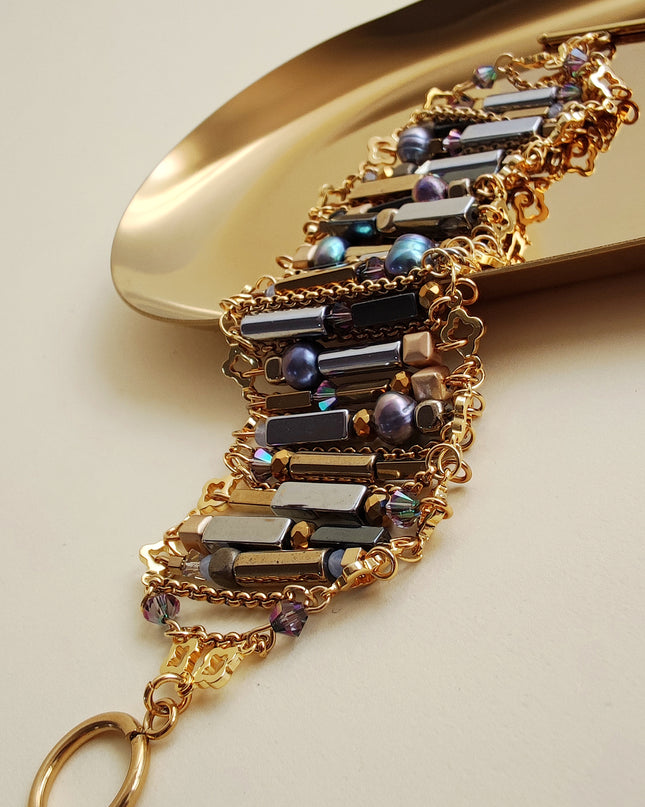 Wide bracelet