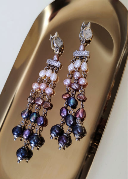 Pearls and the sea