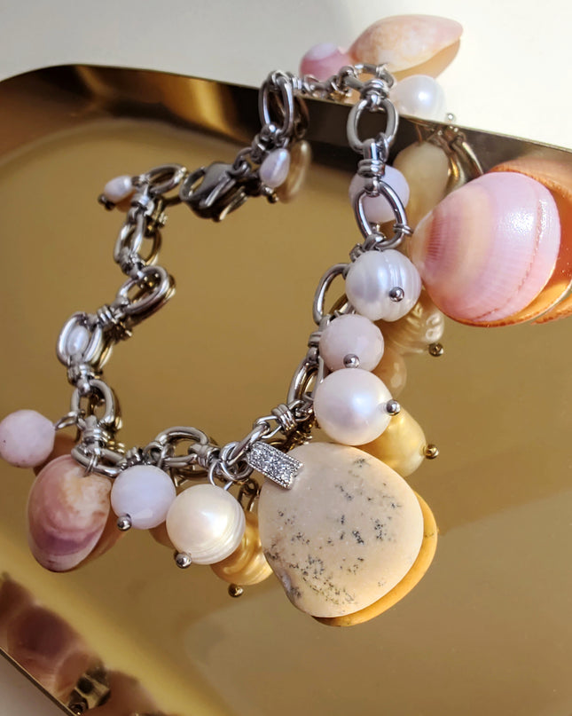 Necklace and bracelet