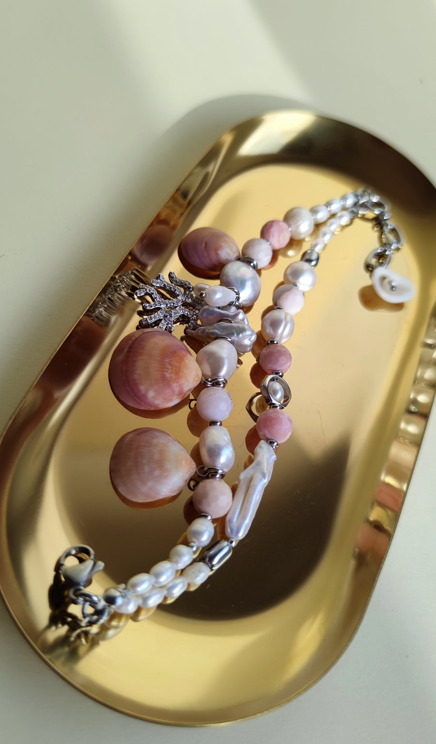 Perlas y ópalos rosas