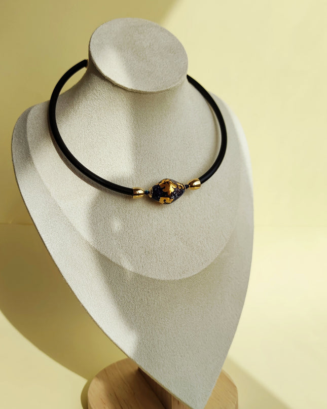 Collar minimalista