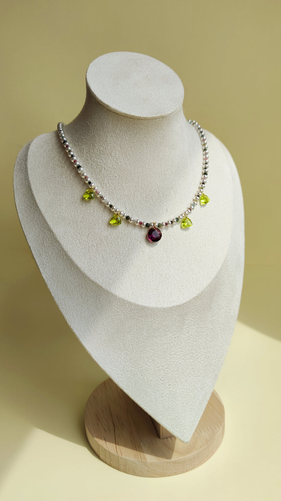 Royal necklace