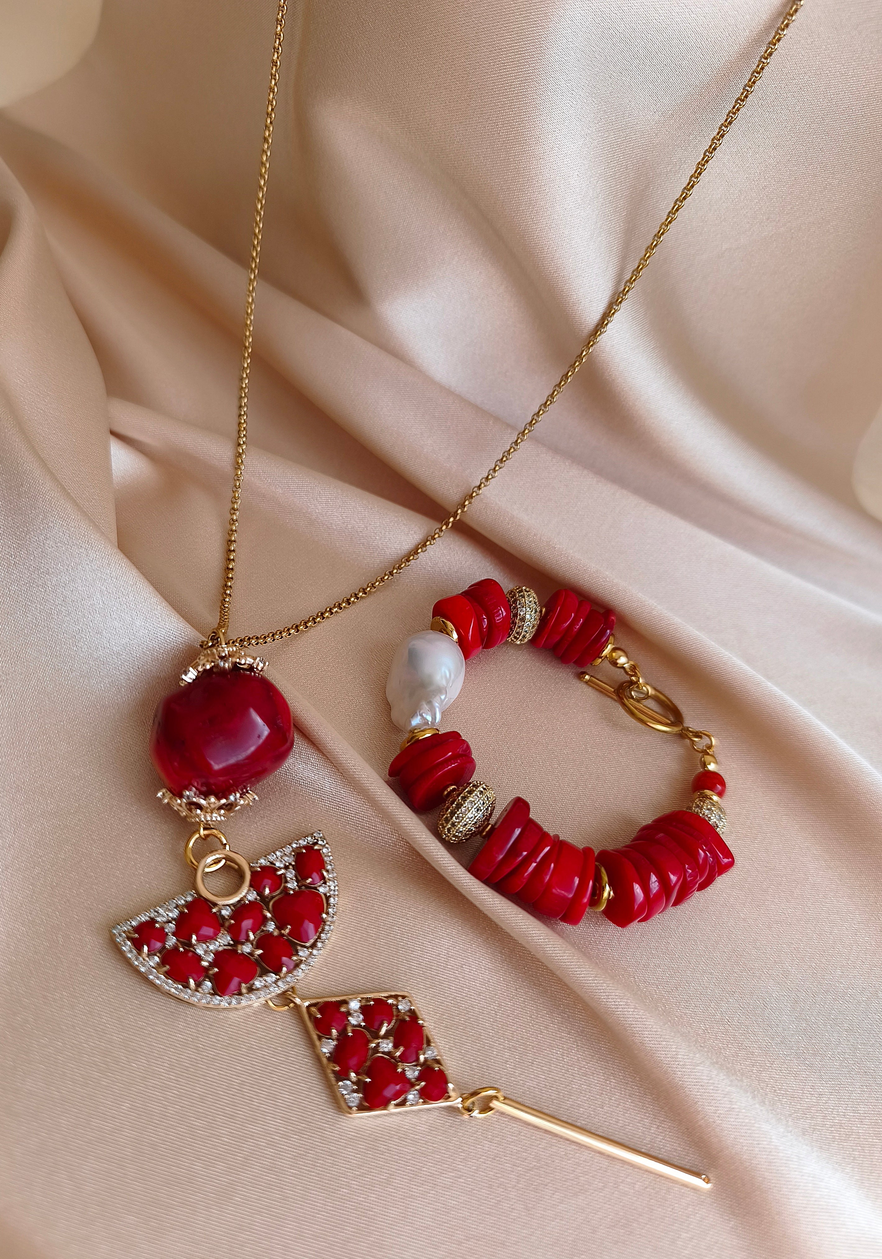 Coral Pendant — прикраса Yaskrava