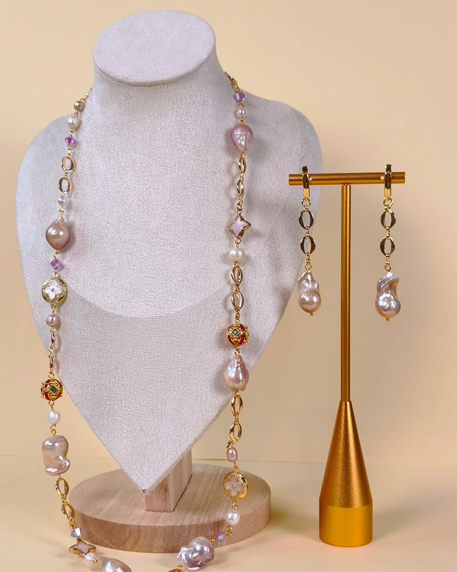 Collar de perlas barrocas