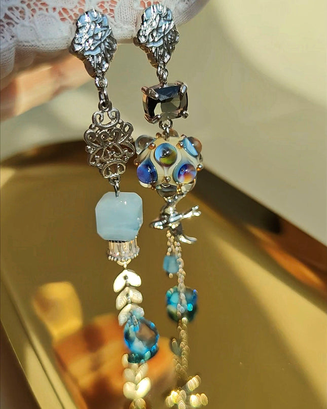 Seductive Asymmetry with Swarovski crystals