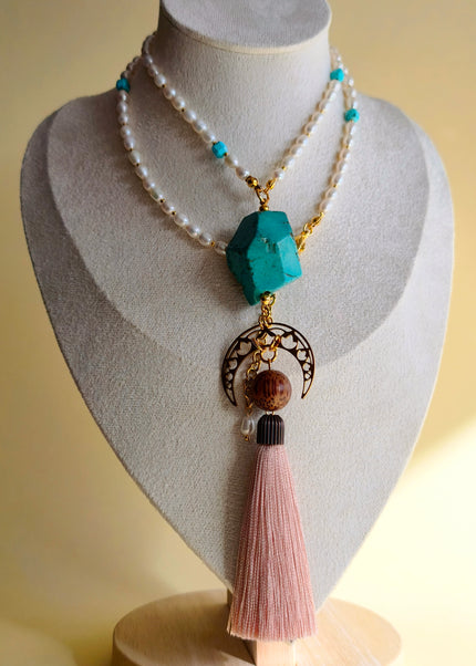 Necklace with a Fashionable Pendant