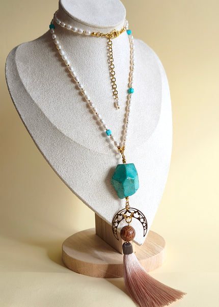 Necklace with a Fashionable Pendant