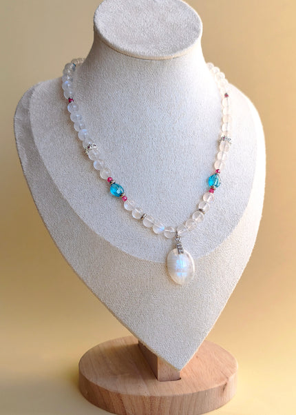 Бусы с адуляром и Swarovski