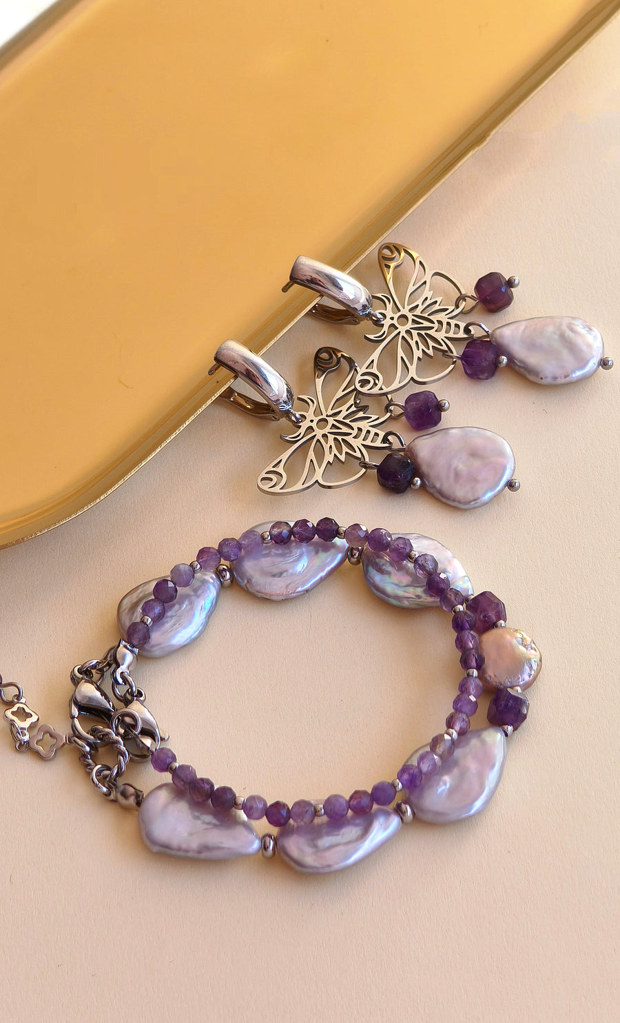 Grey Pearls and Amethysts