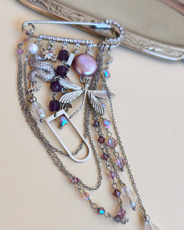 Brooch “Lilac Notes”