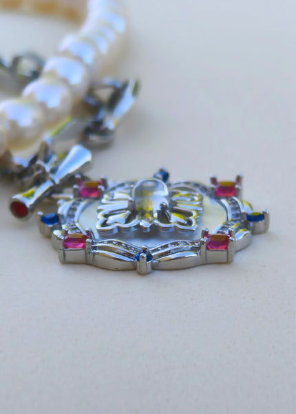 A trendy layered necklace set